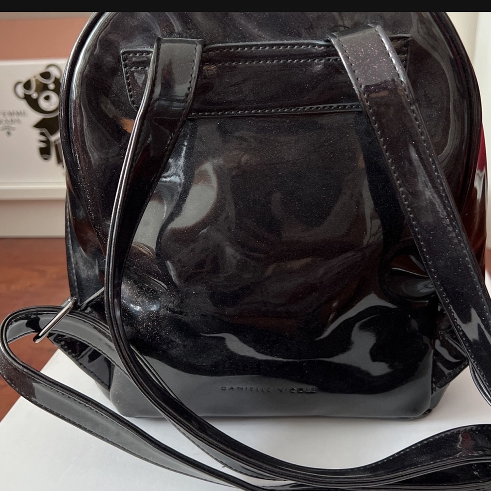 Danielle Nicole Disney Snow White Mini Backpack - image 3